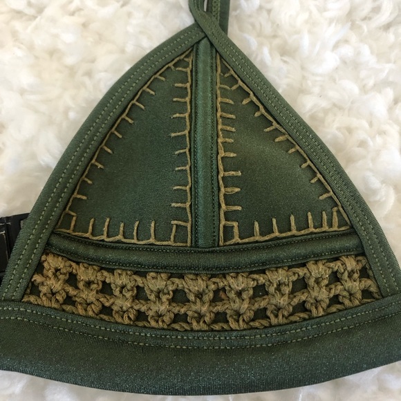 Triangl Coco - Floral Affair XS Bikini Set - Picture 10 of 11